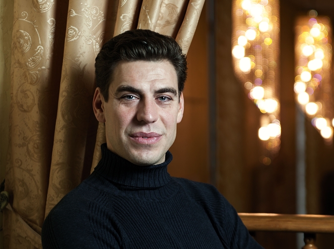 Дмитрий Дюжев